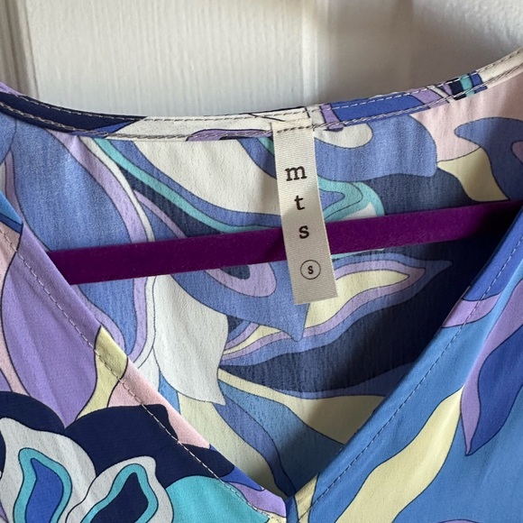 MTS Top - Picture 3 of 4